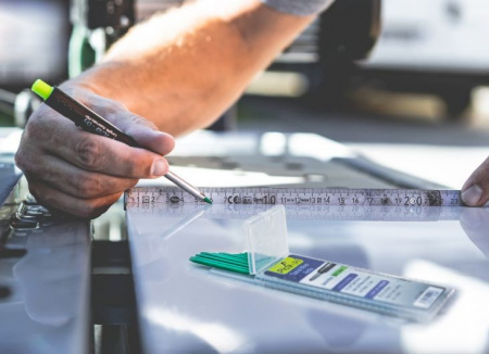 PICA-MARKER 4040/SB К-т грифелей для карандаша Pica - Dry (3 синих, 2 белых, 3 зеленых) в кейсе