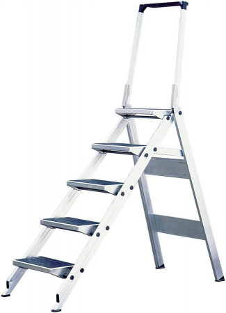 Складная лестница с ограждением