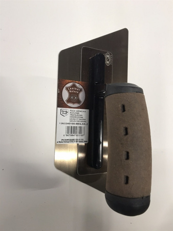 Кельма металлическая, рукоятка пробка, толщина полотна 0,65мм, размер 240х127х100мм