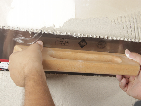 Гребёнка стальная 480 мм зуб 8x8 мм с деревянной ручкой, RUBI