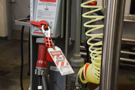 Множитель замковый с фиксаторами