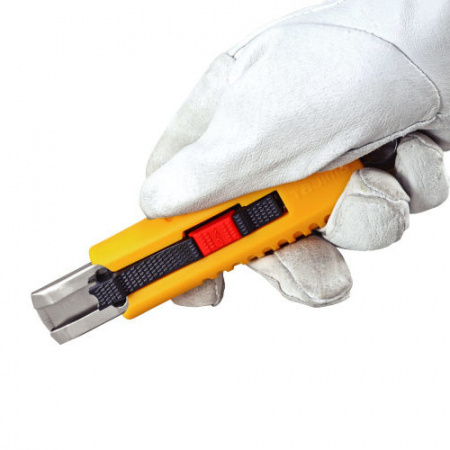 Нож SAFETY KNIFE LC959 с автом. убиранием лезвия. TAJIMA LC959XY