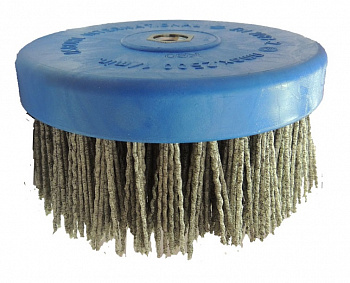 Нейлоновая щетка чашечная Д130*70*M14 P120 по дереву Osborn 614.916-9331