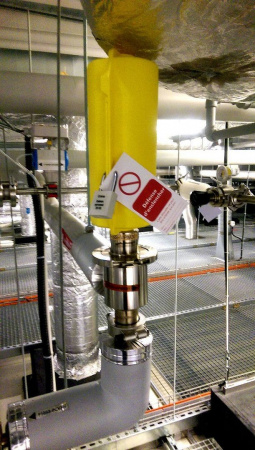 Блокиратор штепсельных разъемов Hubbell Plugout