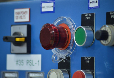 Блокираор кнопки со съемным колпачком