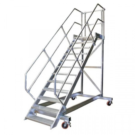 Трап с платформой передвижной 45