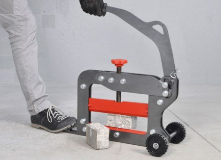 Гильотина для резки блоков MONTOLIT