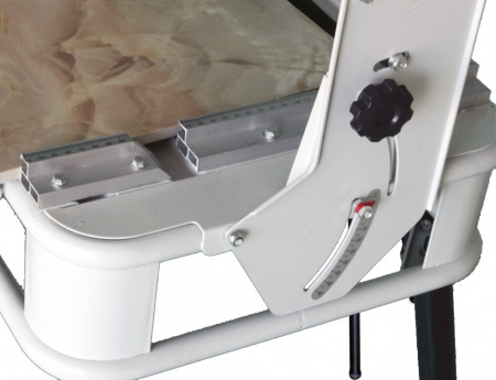 Электрический плиткорез Helmut FS200